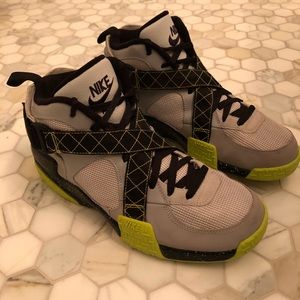 Nike Air Raid Basketball Shoes Wolf Gray/Volt